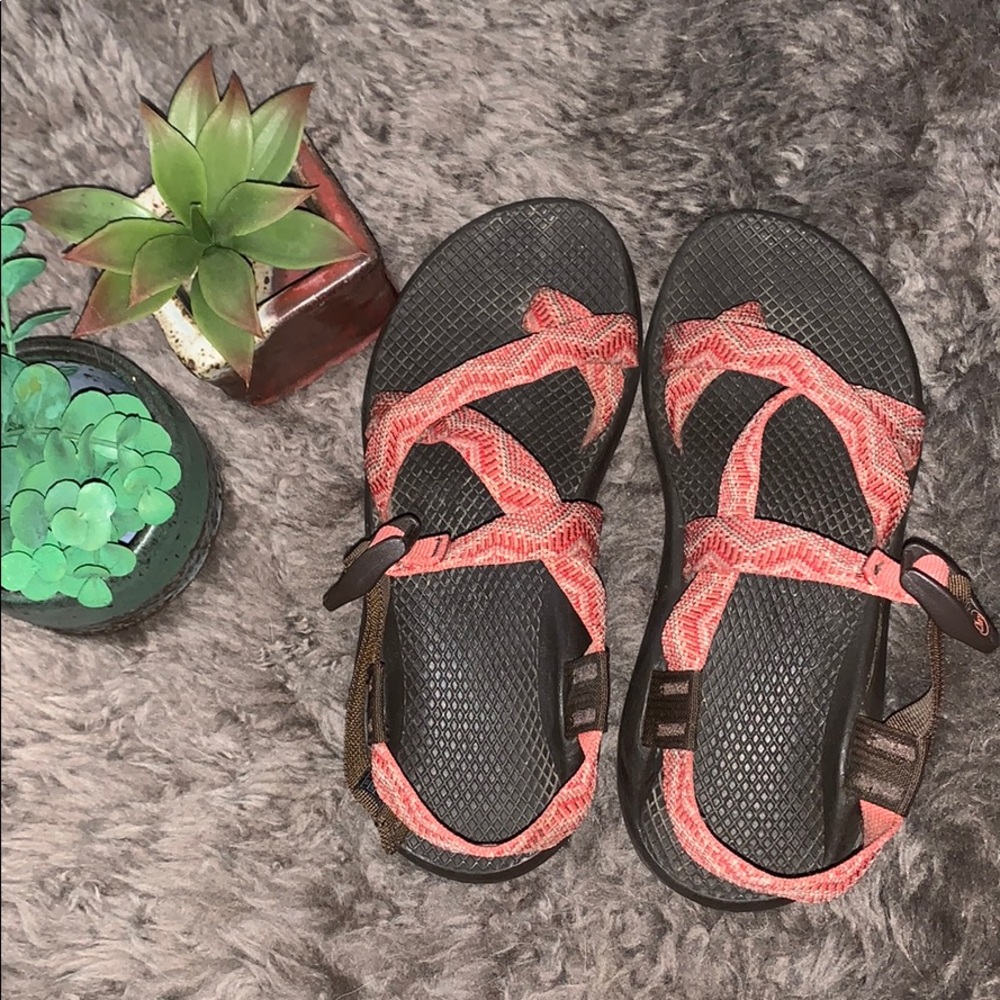 Chacos! Size W7